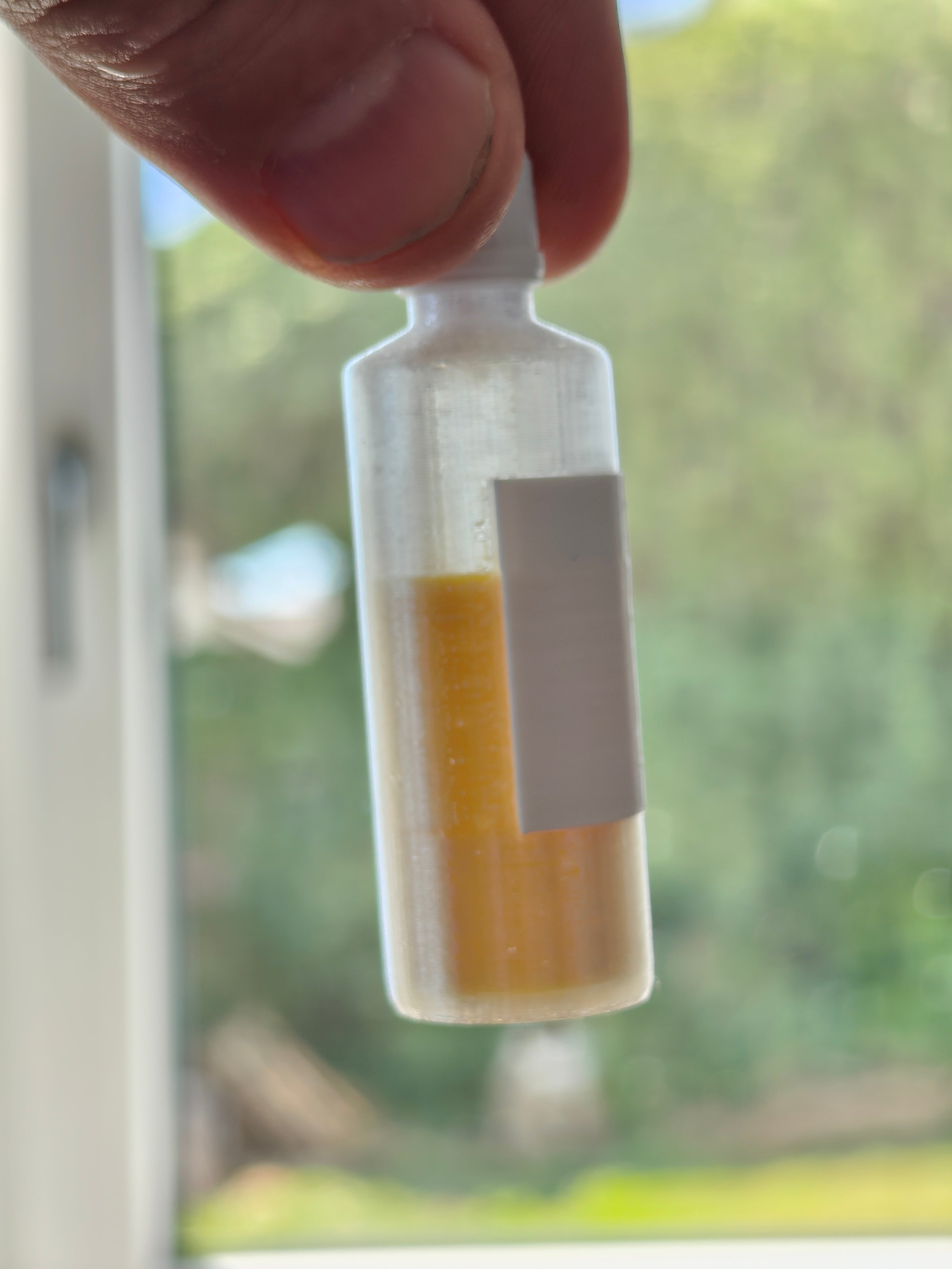Plasmaflasche Miniatur als Schlüsselanhänger